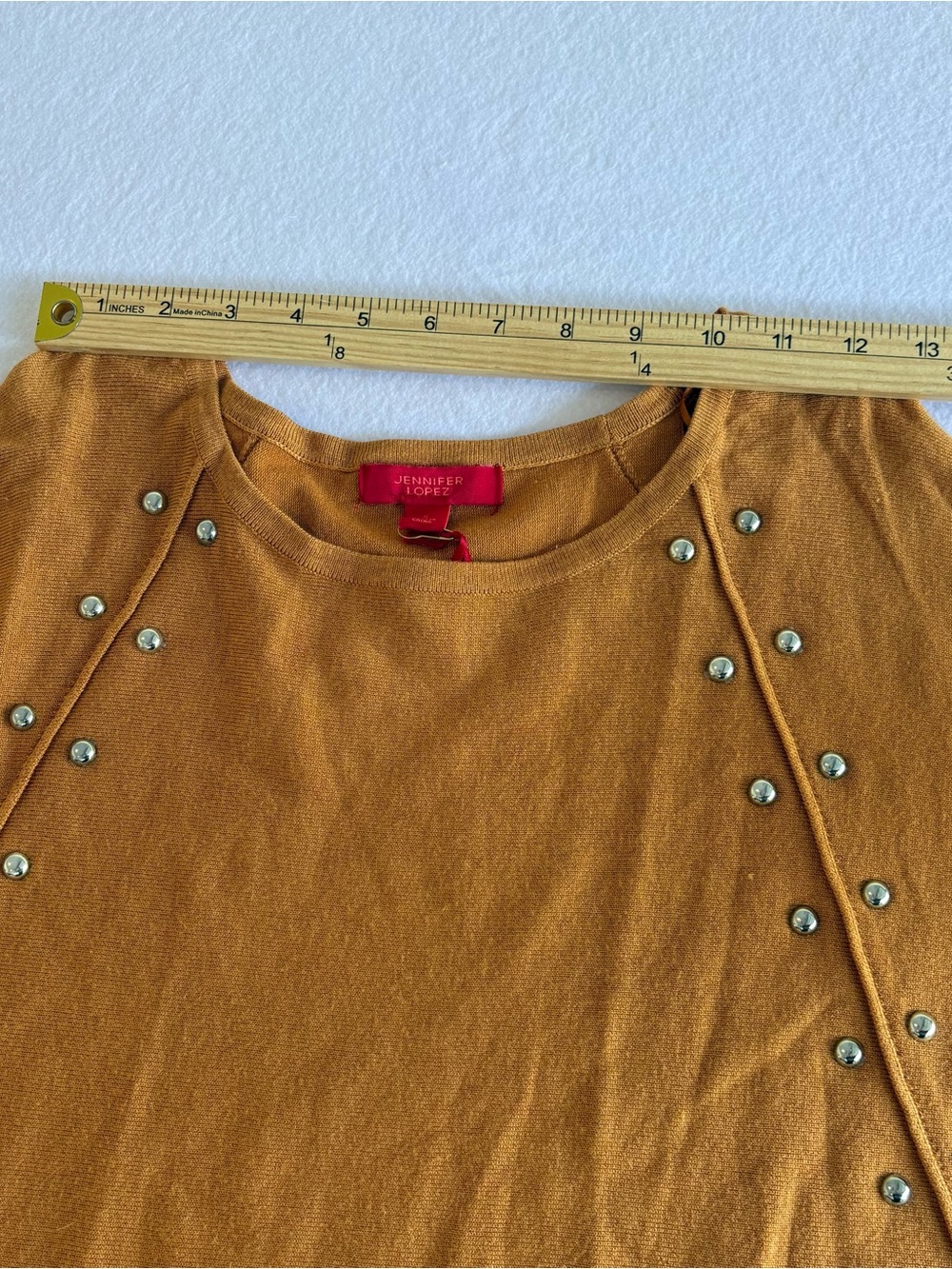 Jennifer Lopez Women’s Warm Ginger Knit Top with Silver Studs Size Small NWT - Picture 11 of 13